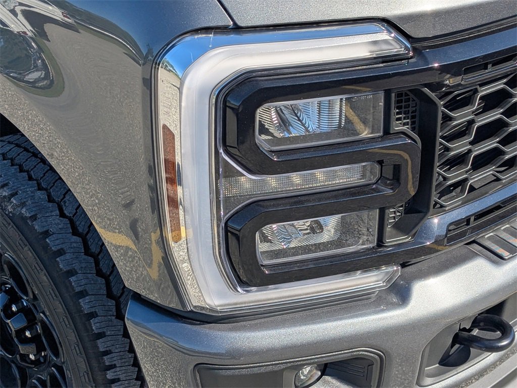 New 2026 Ford F250 Lariat image 9