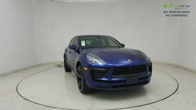Used 2024 Porsche Macan image 63