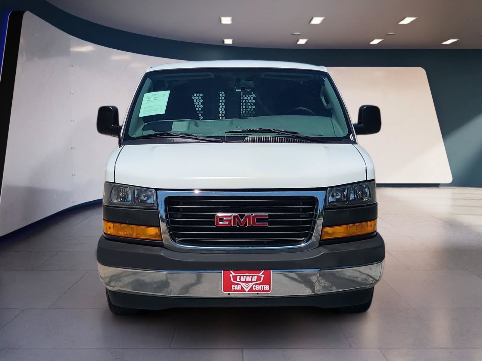 Used 2018 GMC Savana 2500 w/ Driver Convenience Package RWD image 8