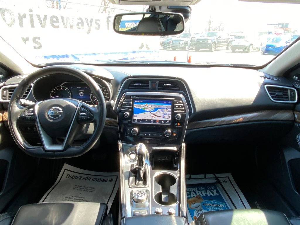 Used 2017 Nissan Maxima Platinum image 19