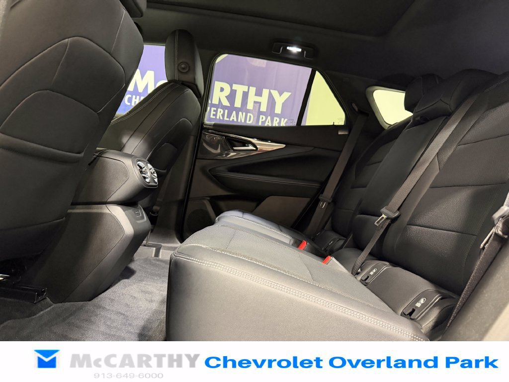 Used 2024 Chevrolet Blazer EV LT AWD/4WD image 24