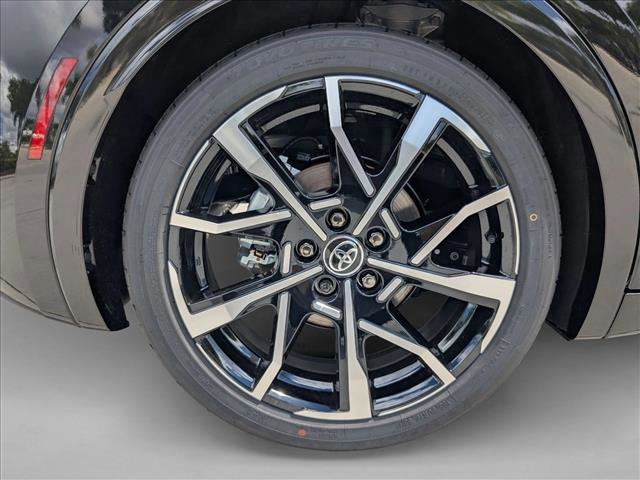 New 2026 Toyota Prius Plug-In Hybrid image 10