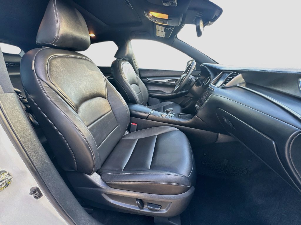Used 2022 INFINITI QX55 Luxe w/ Cargo Package AWD/4WD image 30