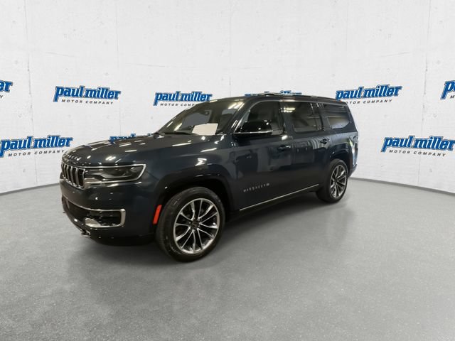 Used 2023 Jeep Wagoneer Series III w/ Premium Group I AWD/4WD image 6