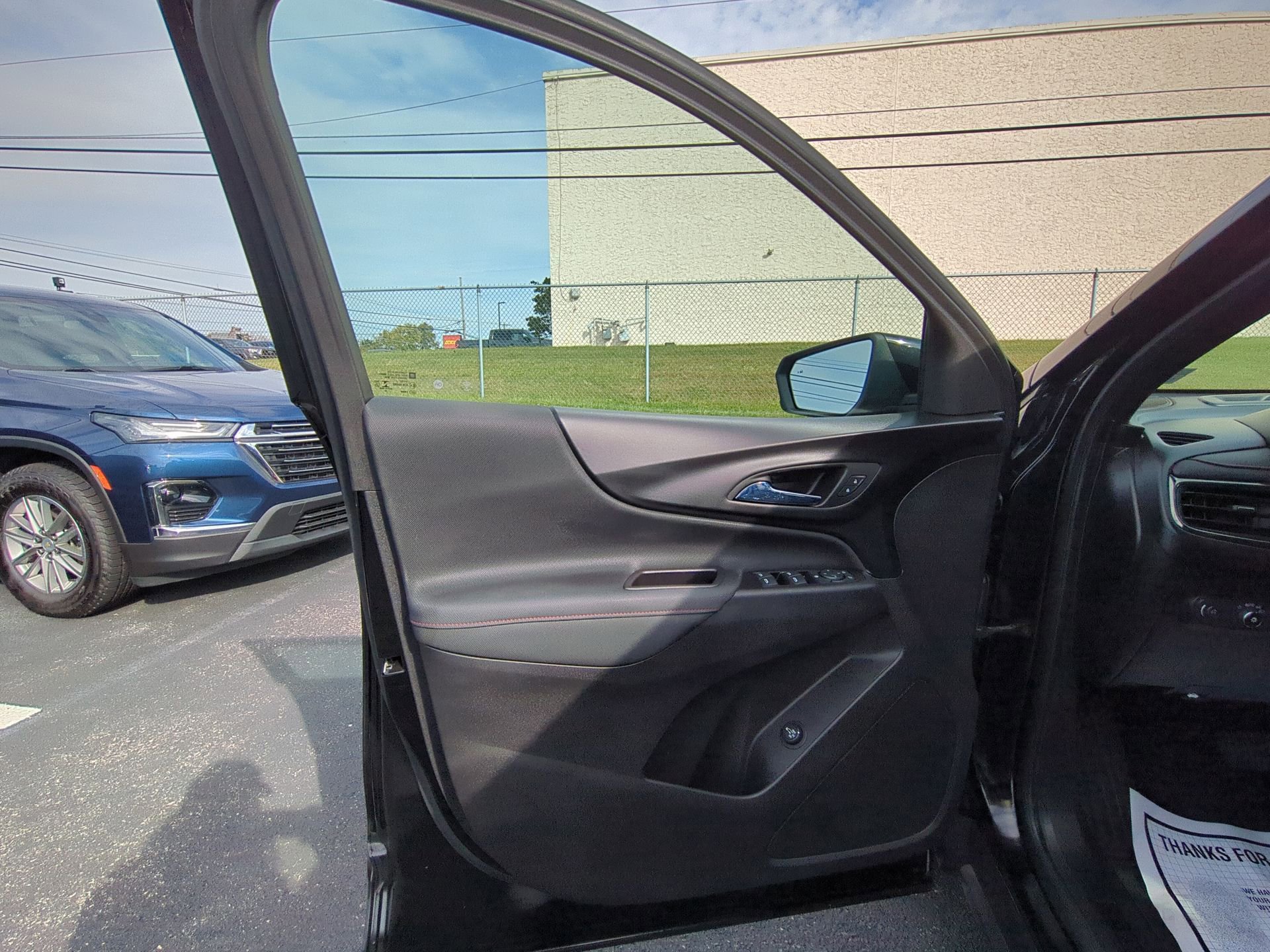 Used 2022 Chevrolet Equinox RS AWD/4WD image 22
