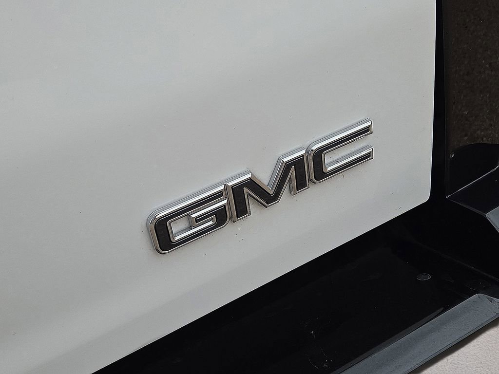 Used 2025 GMC Hummer EV 2X w/ LPO, Sport Package AWD/4WD image 13