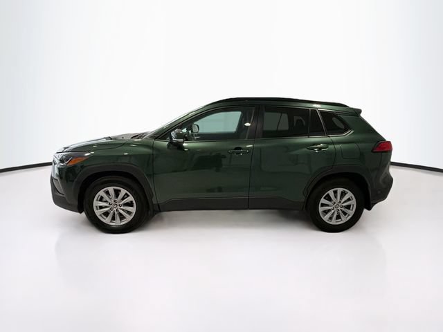 Certified 2022 Toyota Corolla Cross LE w/ Moonroof Package AWD/4WD image 4