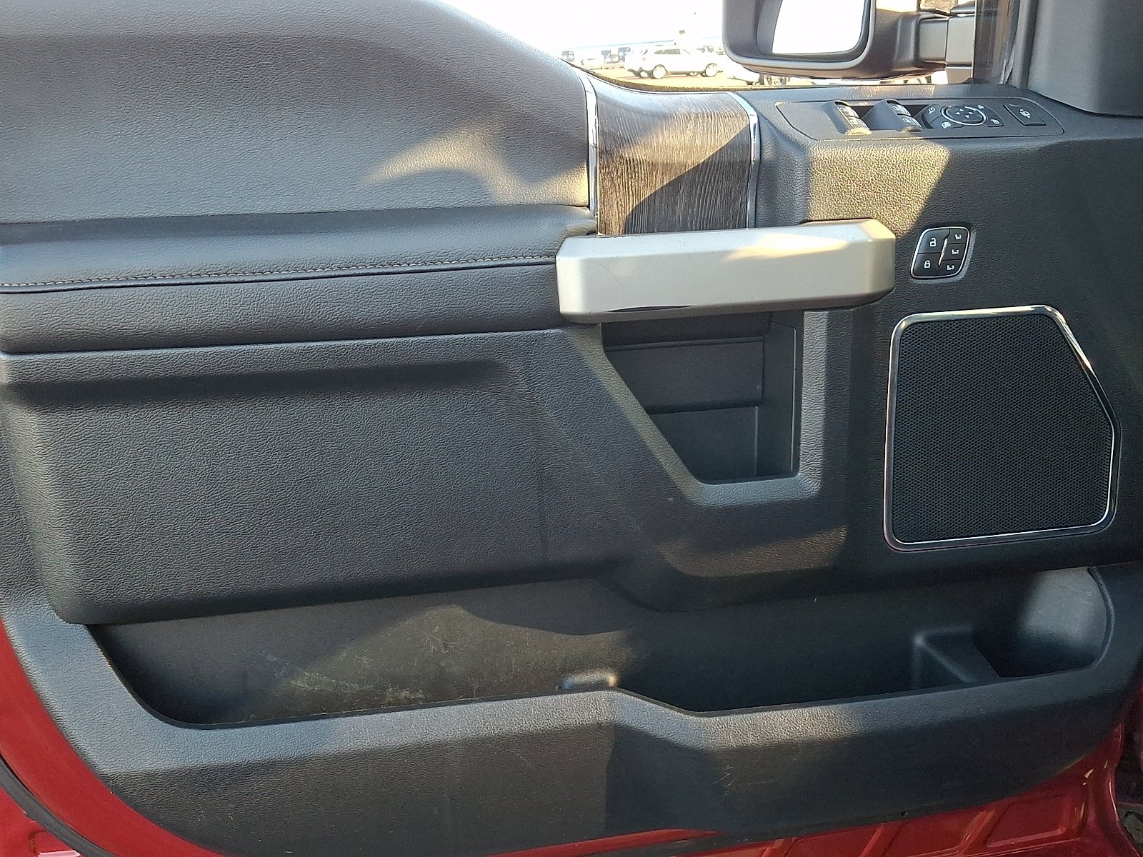 Used 2020 Ford F350 Lariat AWD/4WD image 12