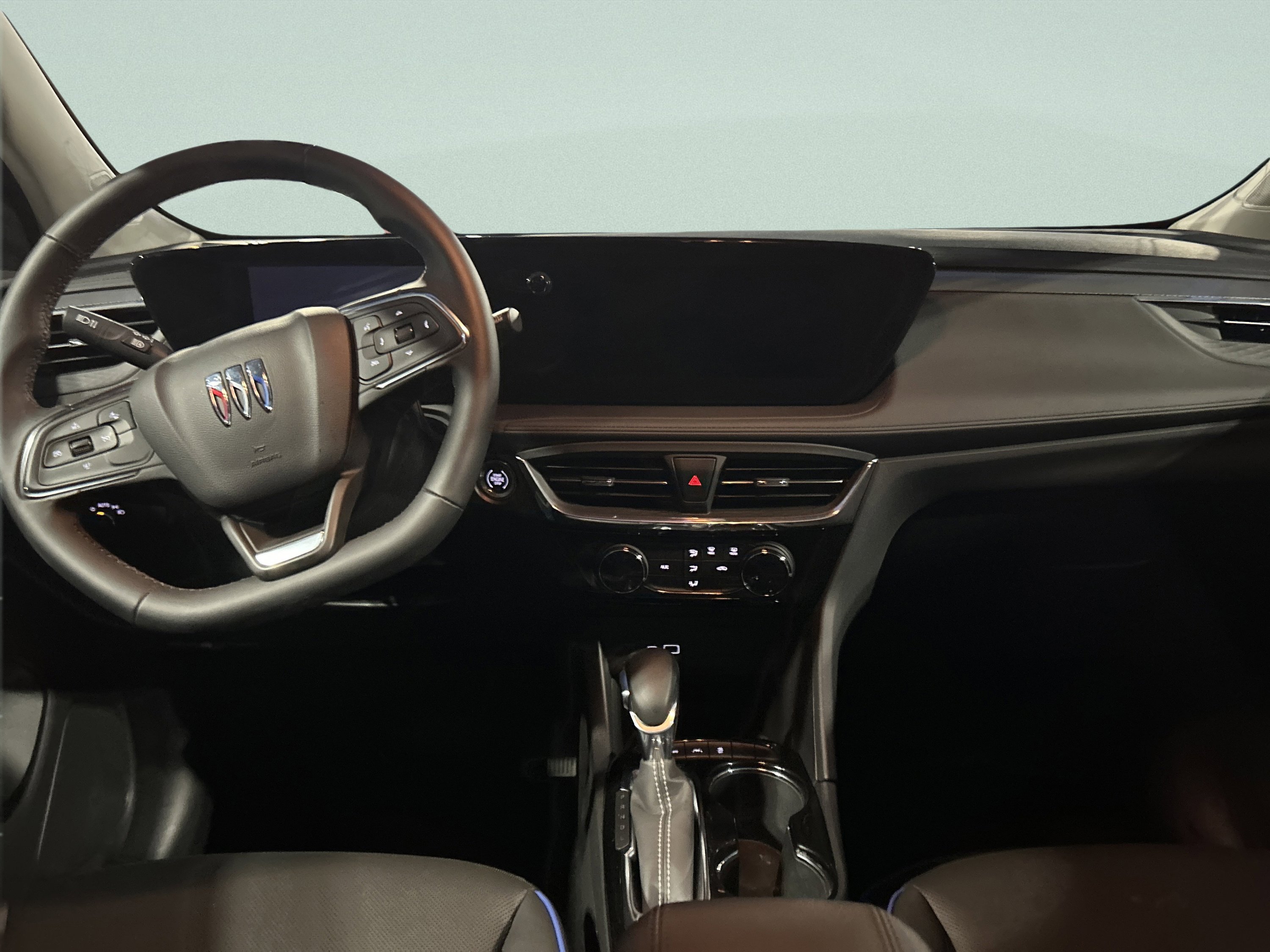 Used 2025 Buick Encore GX Sport Touring image 32