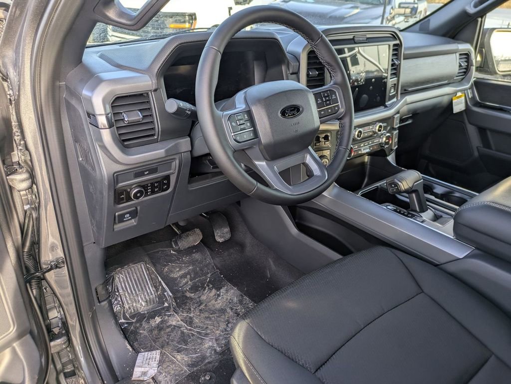 New 2026 Ford F150 XLT w/ Equipment Group 302A MID AWD/4WD image 18