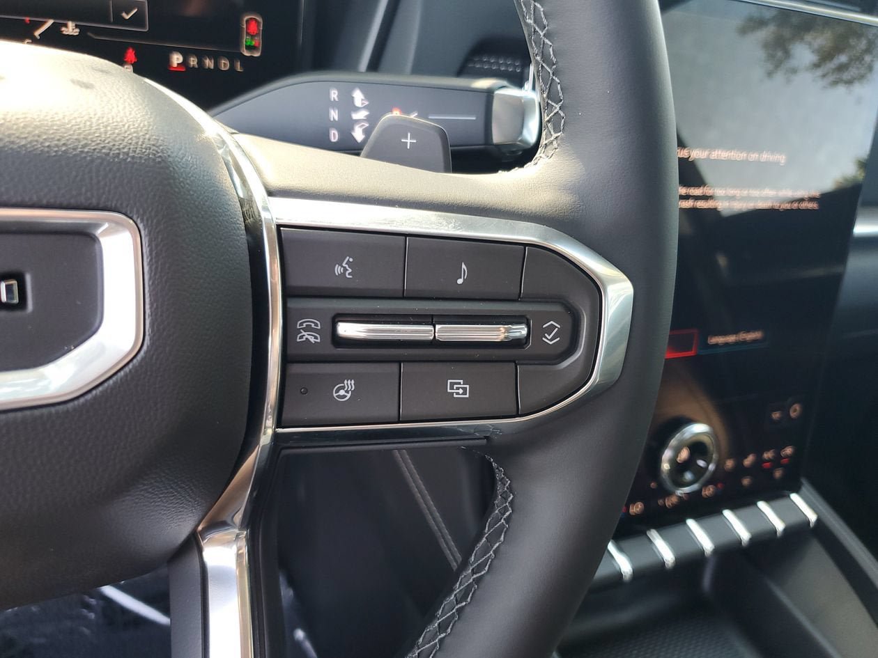 New 2026 GMC Terrain Denali w/ LPO, Black Badging Package AWD/4WD image 27