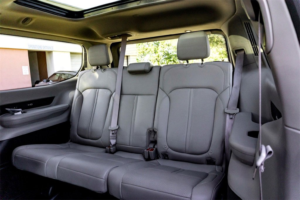 Used 2023 Jeep Wagoneer Series III w/ Premium Group I image 26