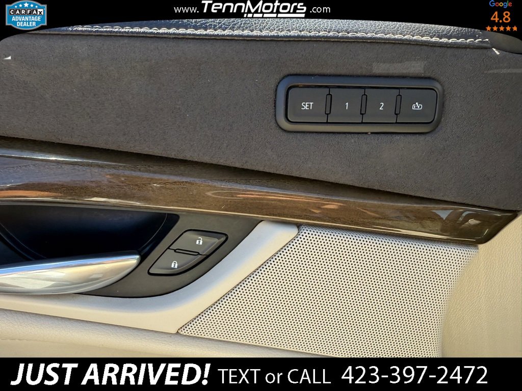 Used 2020 Cadillac Escalade ESV Premium Luxury image 18
