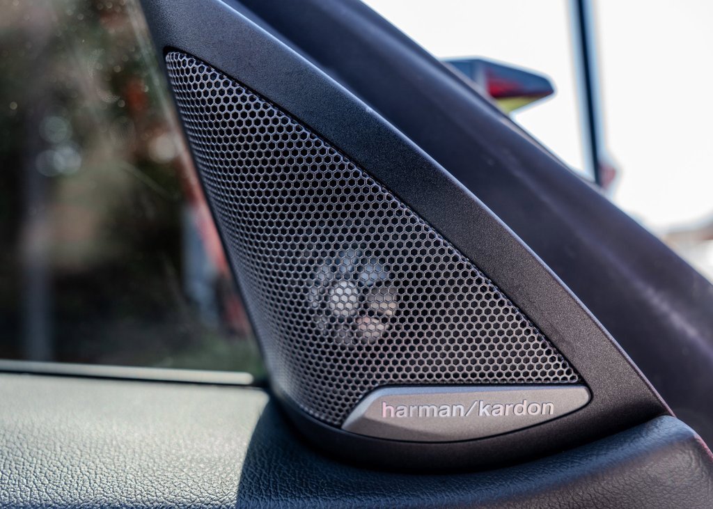 Used 2025 BMW M4 Competition image 17