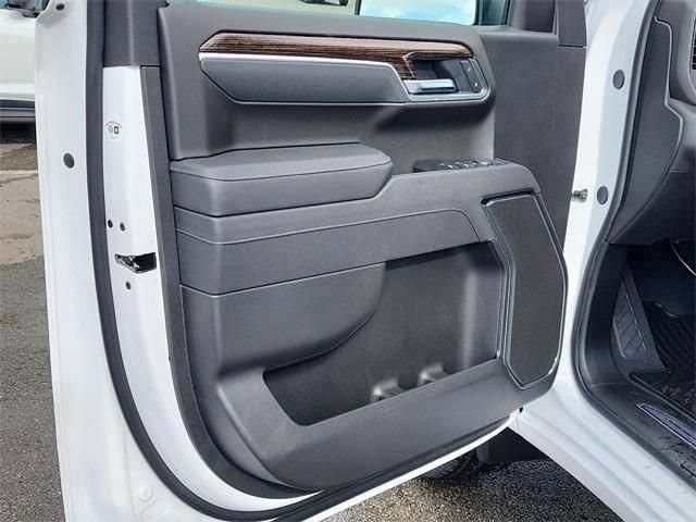 New 2026 GMC Sierra 1500 Elevation AWD/4WD image 12