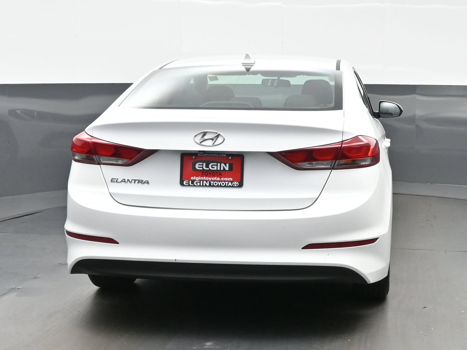 Used 2018 Hyundai Elantra SEL FWD image 5