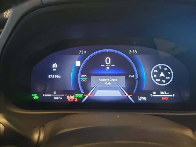Used 2025 Lexus UX 300h FWD w/ Accessory Package (Z2) image 32