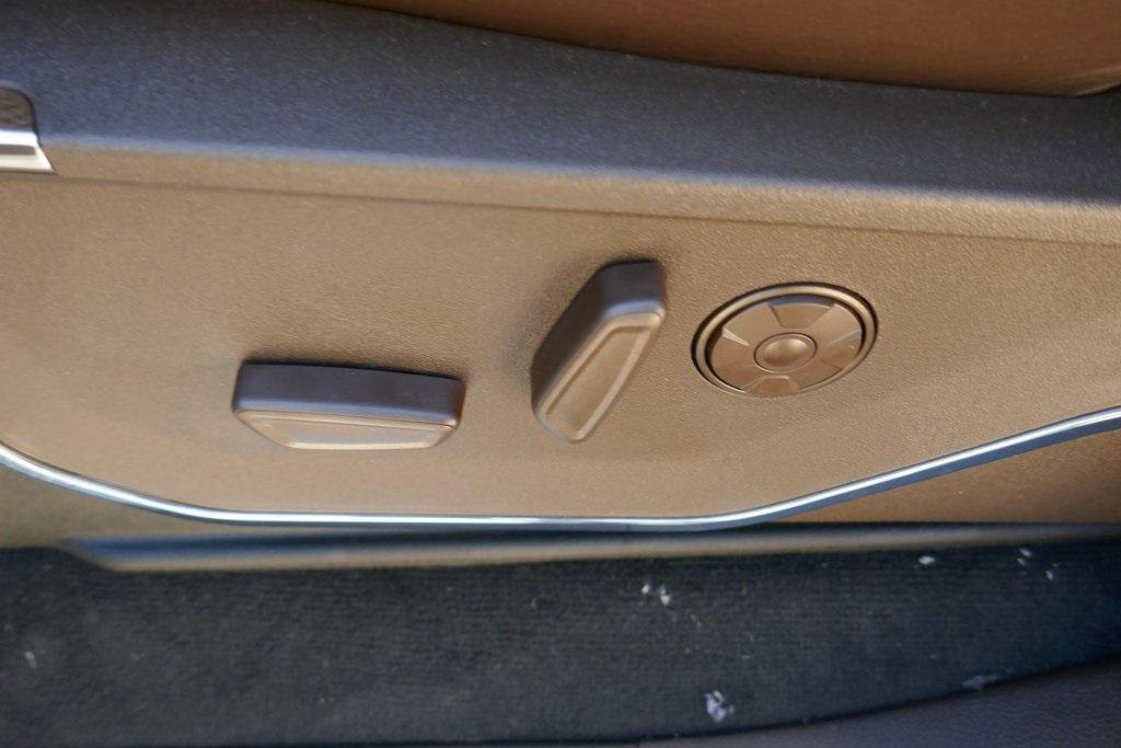 New 2026 Ford F350 King Ranch w/ Chrome Package image 15