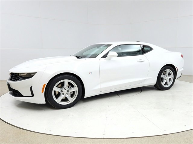 Used 2023 Chevrolet Camaro LT image 3