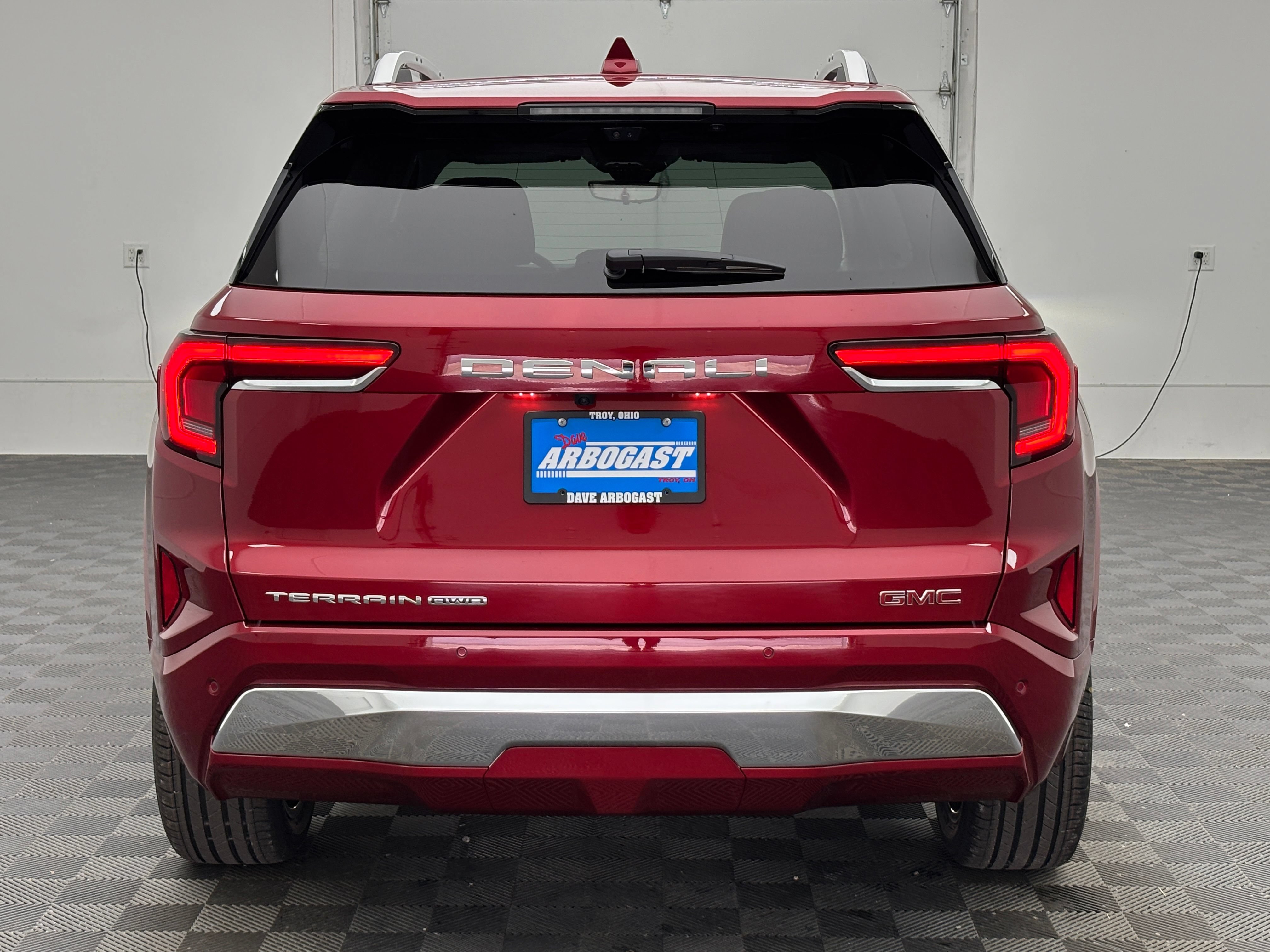 New 2027 GMC Terrain Denali w/ LPO, Floor Liner Package AWD/4WD image 10