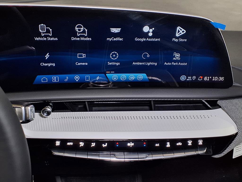 New 2026 Cadillac Optiq Sport 1 image 17