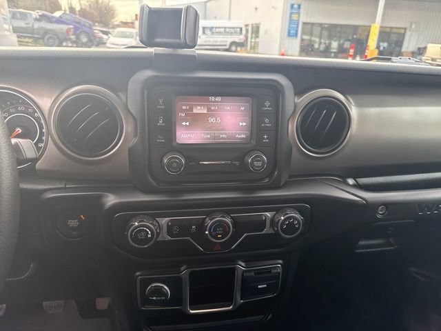 Used 2019 Jeep Wrangler Sport image 22