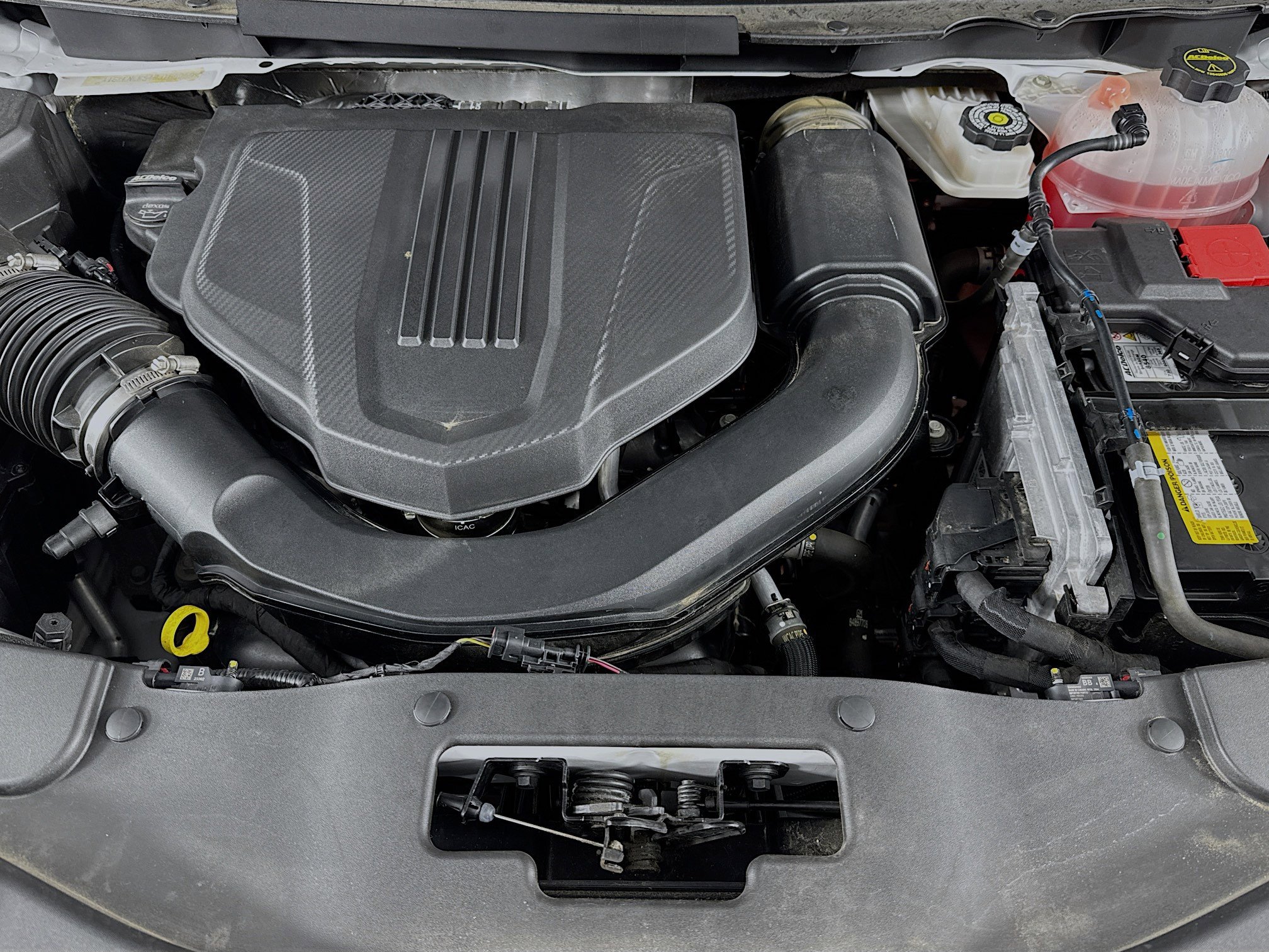 Used 2024 GMC Acadia Denali image 33