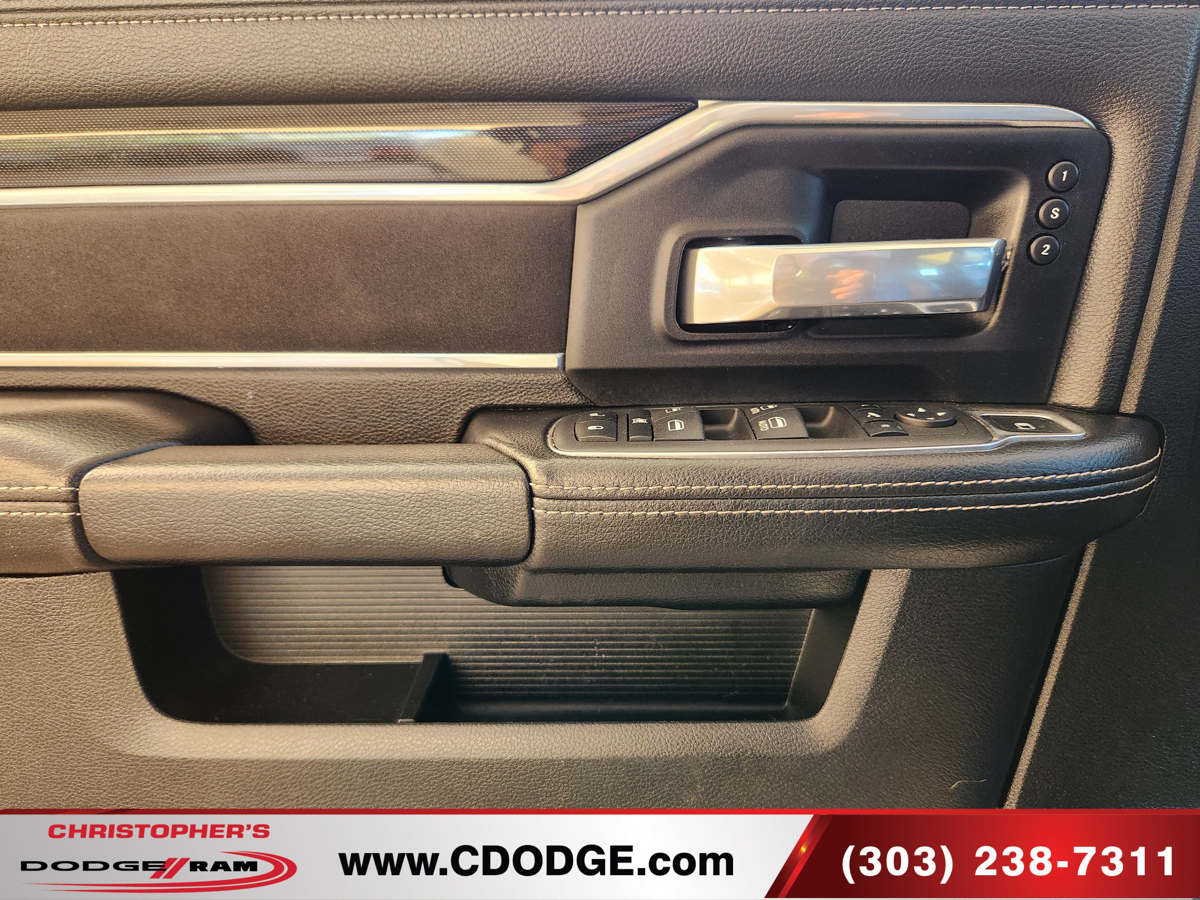 Used 2022 RAM 2500 Laramie AWD/4WD image 14