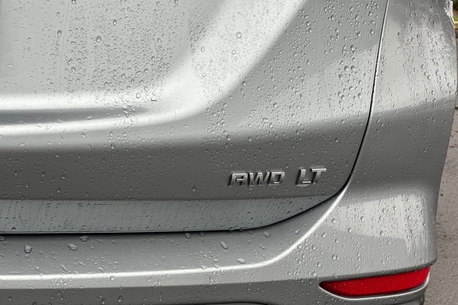 Used 2024 Chevrolet Equinox LT image 27