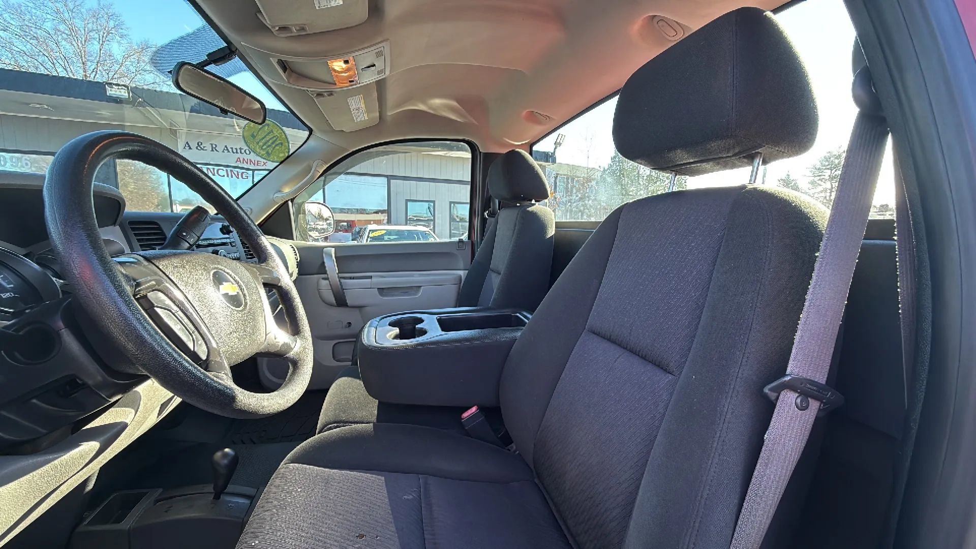 Used 2012 Chevrolet Silverado 2500 W/T w/ Snow Plow Prep Package image 16