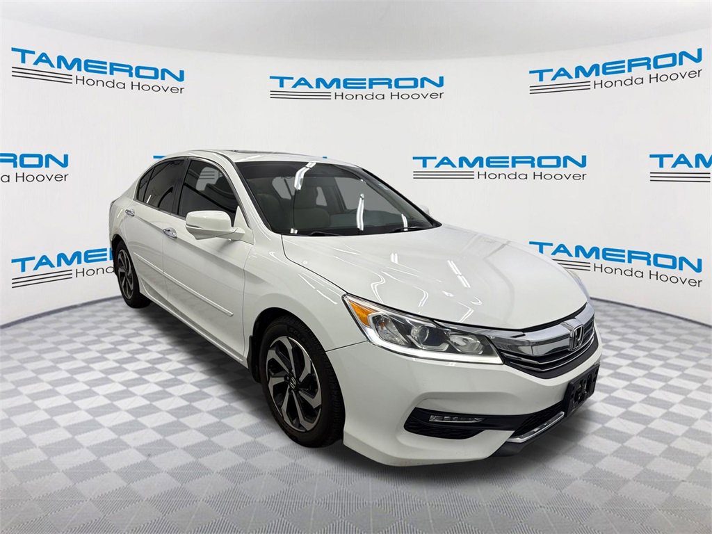 Used 2017 Honda Accord EX image 7
