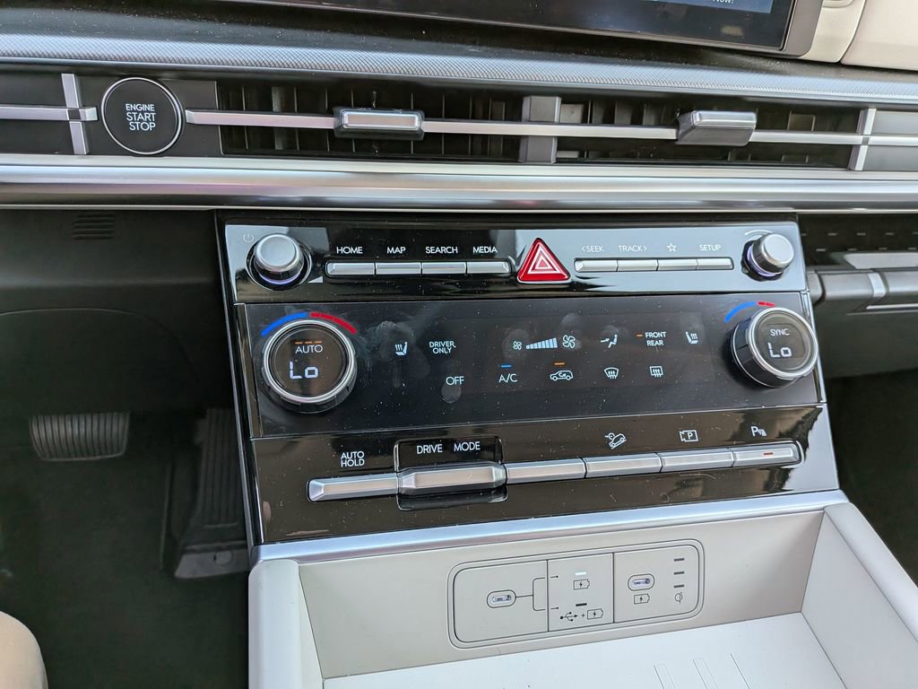 Used 2024 Hyundai Santa Fe SEL image 24