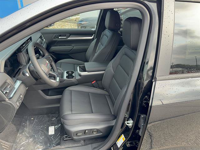 New 2027 GMC Terrain Elevation w/ Elevation Premium Package AWD/4WD image 10