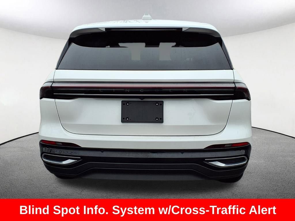 Used 2024 Lincoln Nautilus Premier w/ Equipment Group 102A image 39