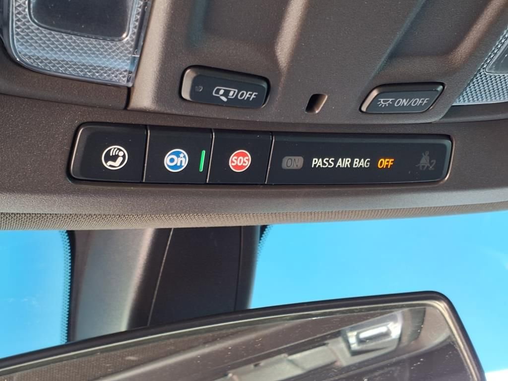 Used 2020 Chevrolet Silverado 1500 RST w/ All-Star Edition image 24