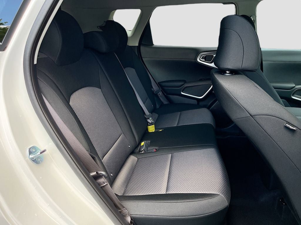New 2025 Kia Soul LX w/ LX Technology Package image 24