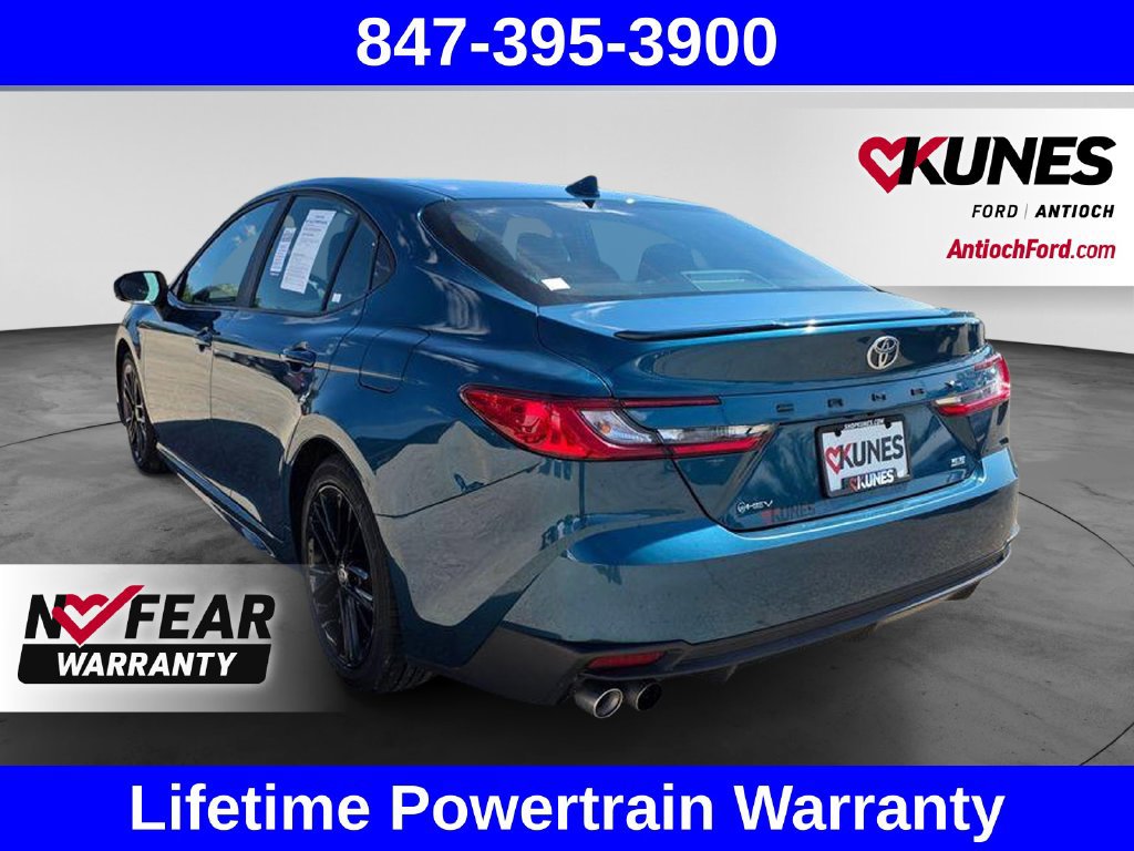 Used 2025 Toyota Camry SE FWD image 7