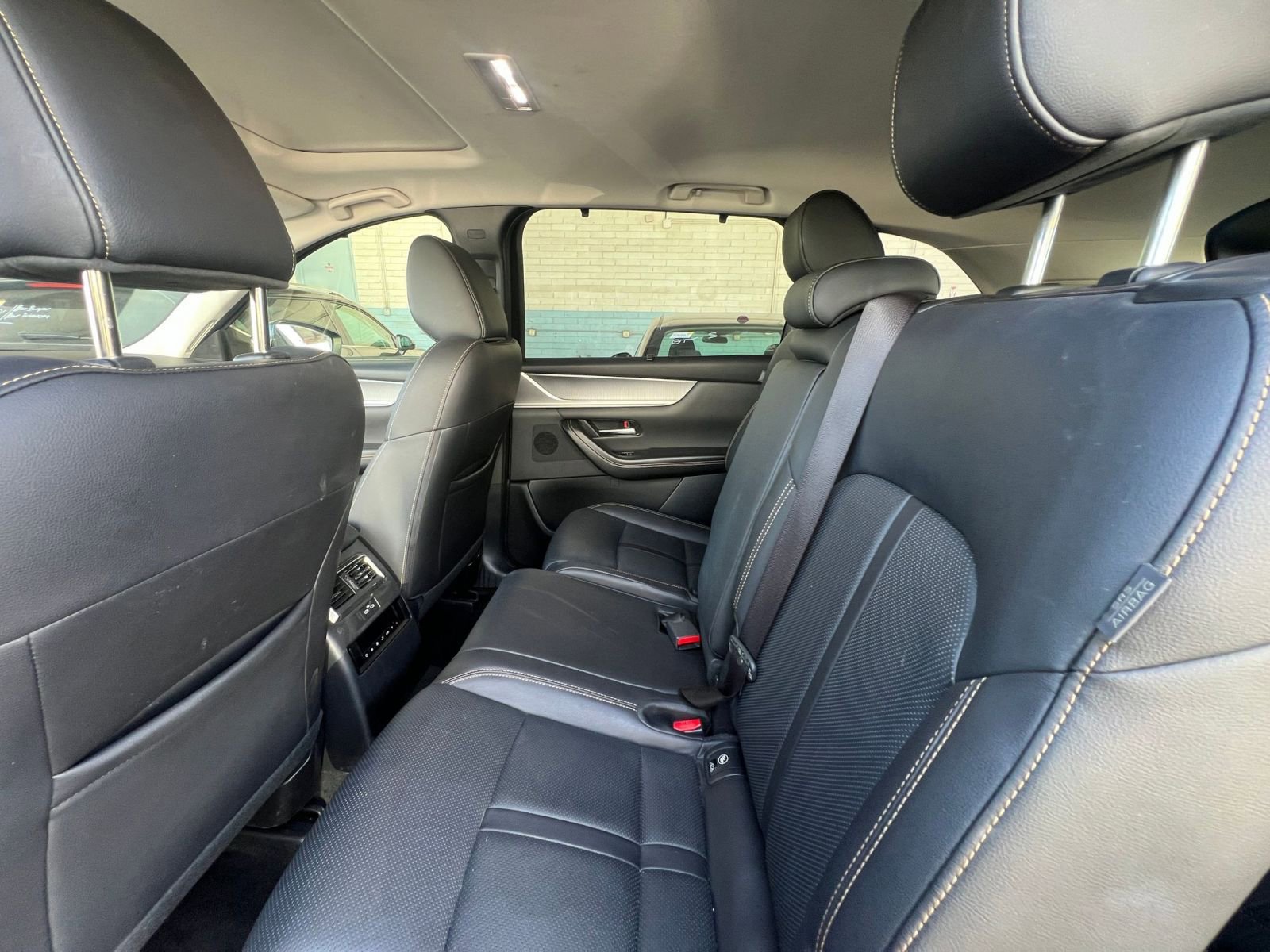 Used 2025 MAZDA CX-90 3.3 Turbo w/ Preferred Package image 28