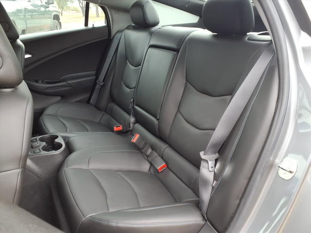 Used 2018 Chevrolet Volt Premier w/ Driver Confidence Package image 15
