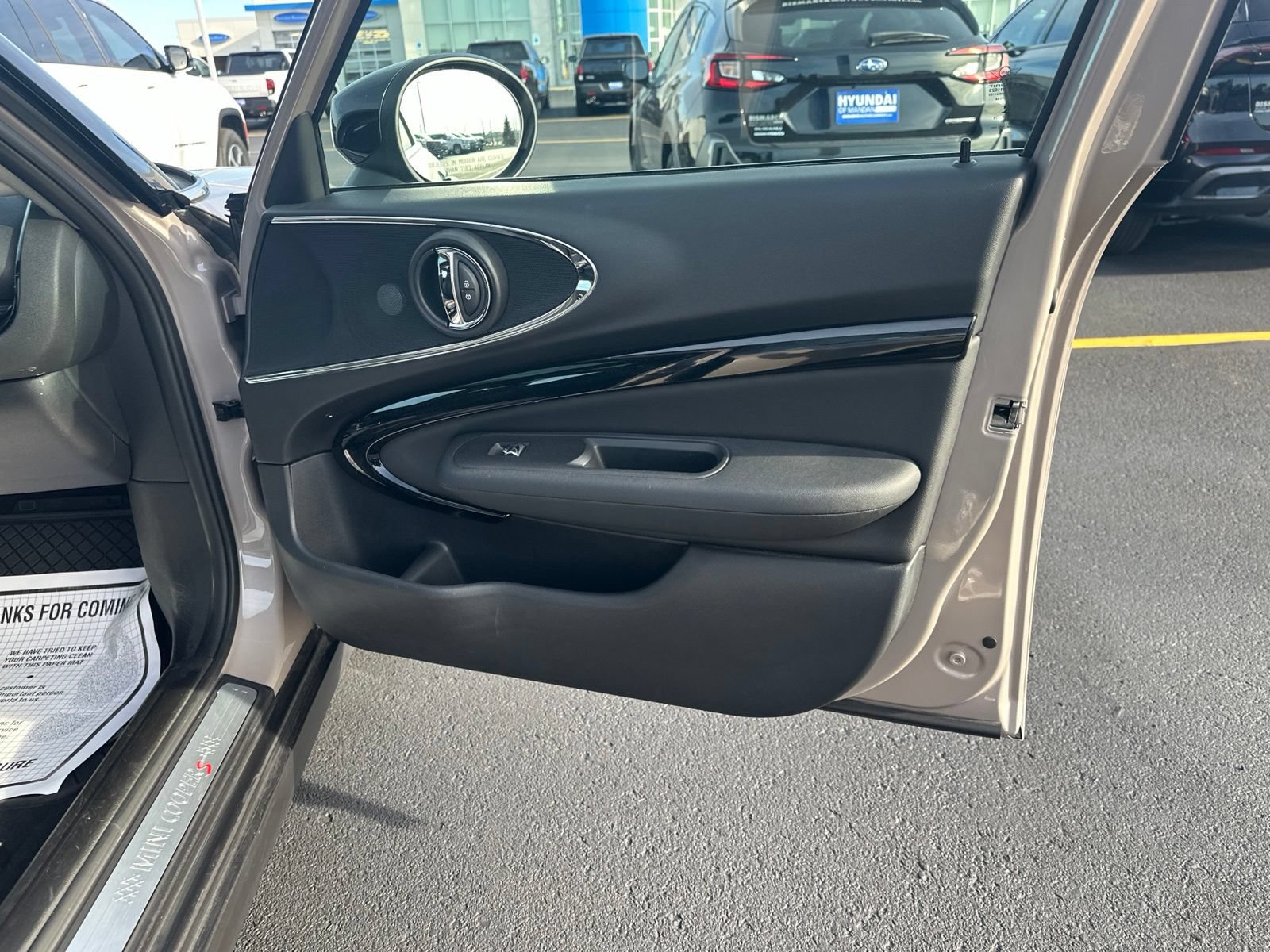Used 2023 MINI Cooper Clubman S w/ Premium Package FWD image 45