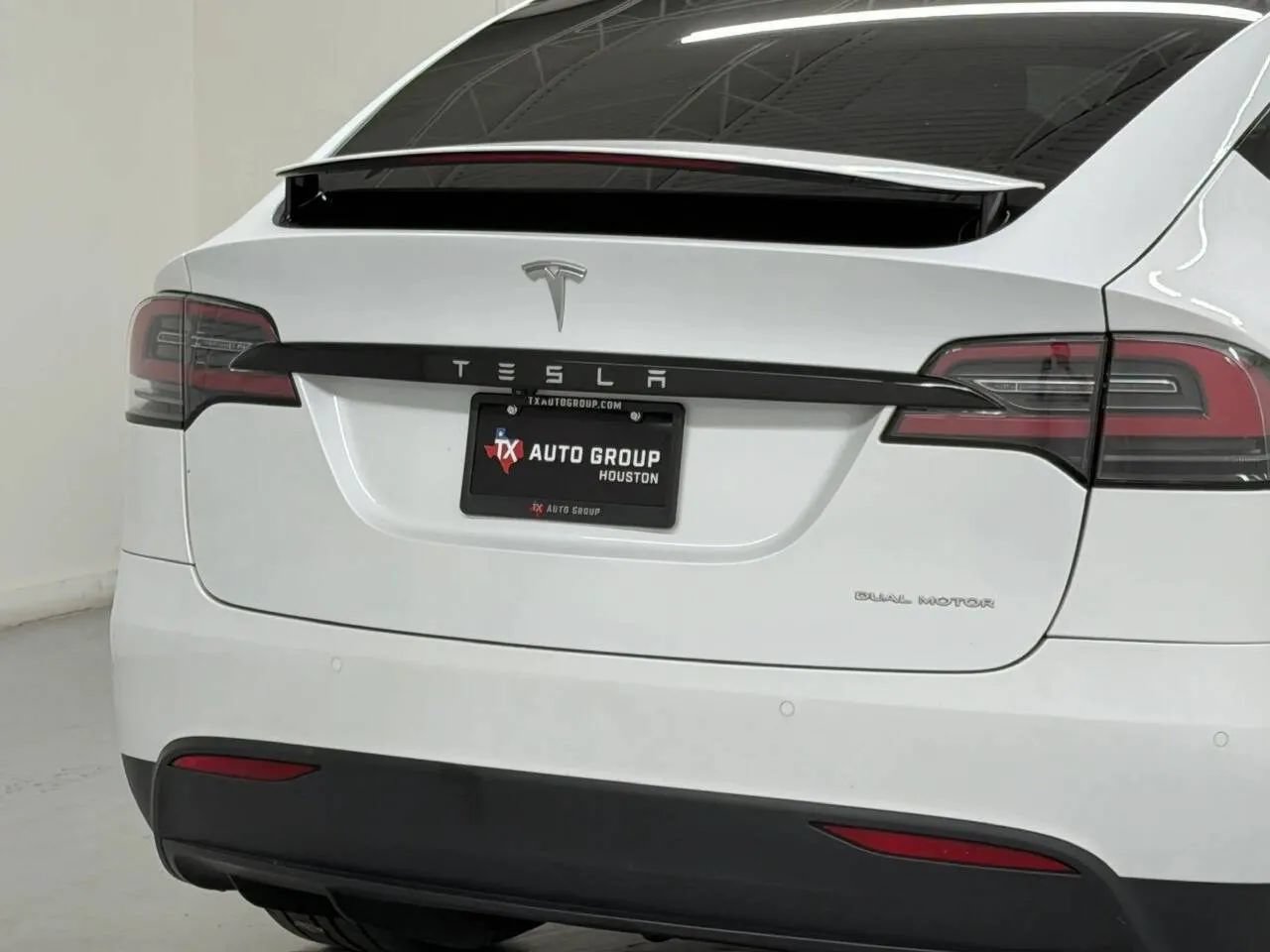 Used 2020 Tesla Model X Long Range AWD/4WD image 36