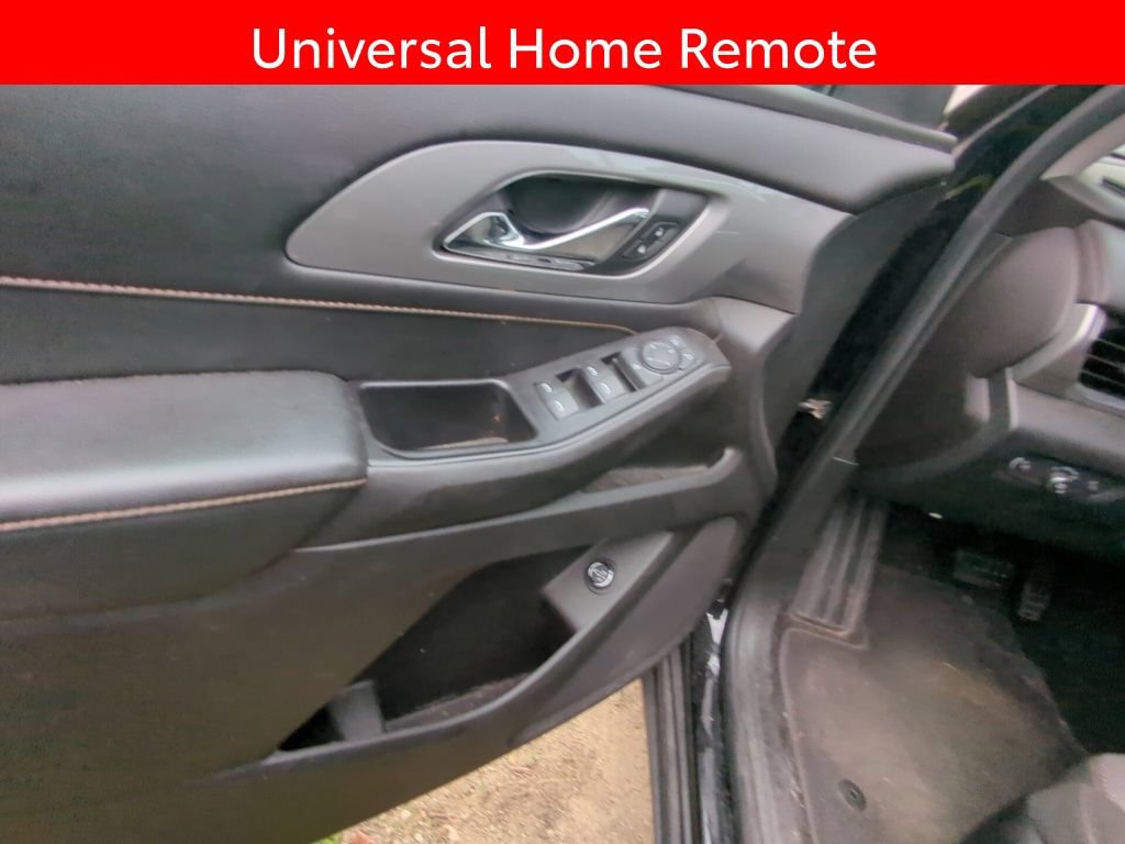 Used 2018 Chevrolet Traverse LT FWD image 8