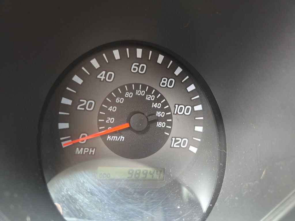 Used 2002 Nissan Frontier XE image 17