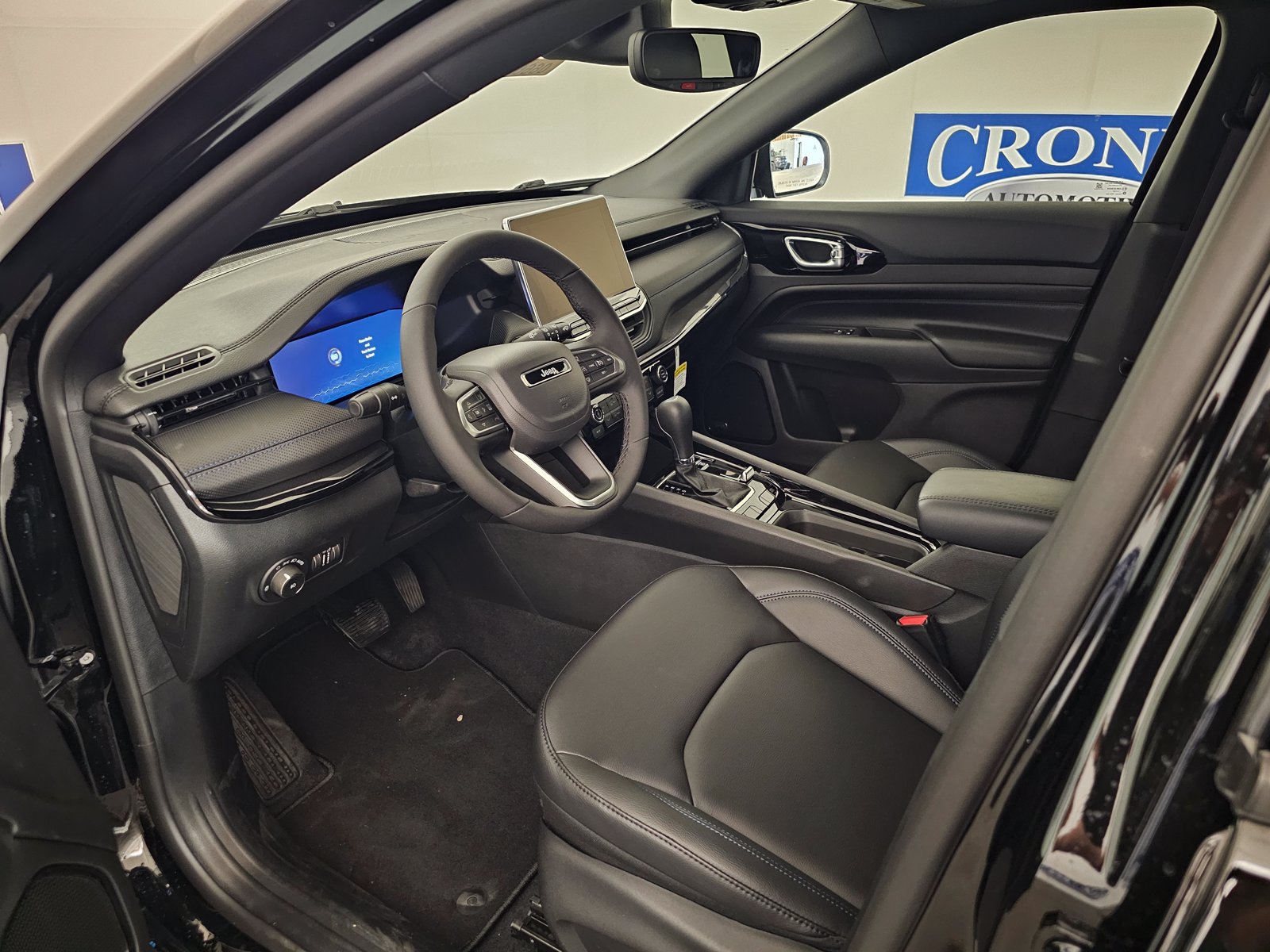 New 2026 Jeep Compass Limited w/ Sun, Sound & Navigation Group AWD/4WD image 3