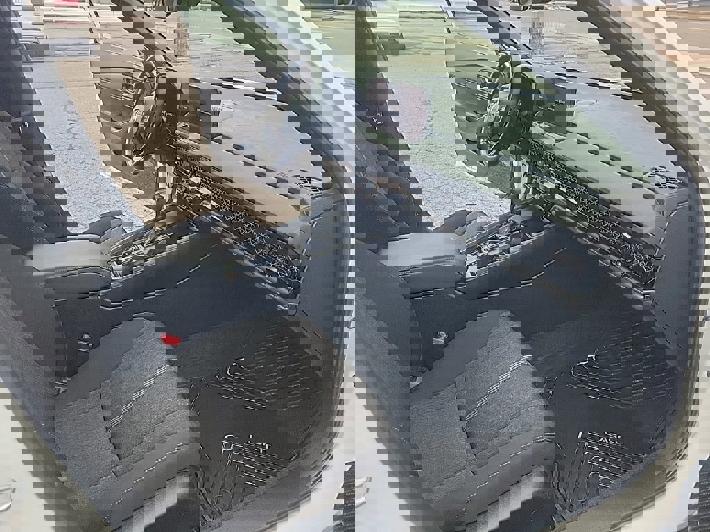 Used 2024 Honda Accord Sport image 28