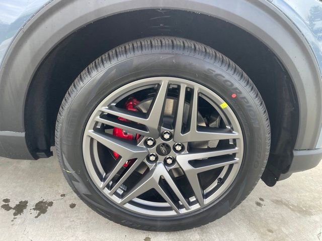 New 2026 Ford Explorer ST w/ Sun And Sound Package image 33