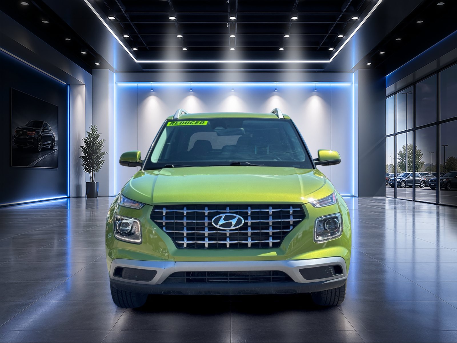 Used 2023 Hyundai Venue SEL w/ Cargo Package FWD image 9