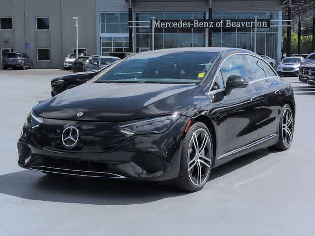 Used 2023 Mercedes-Benz EQE 350+ 4MATIC Sedan image 4