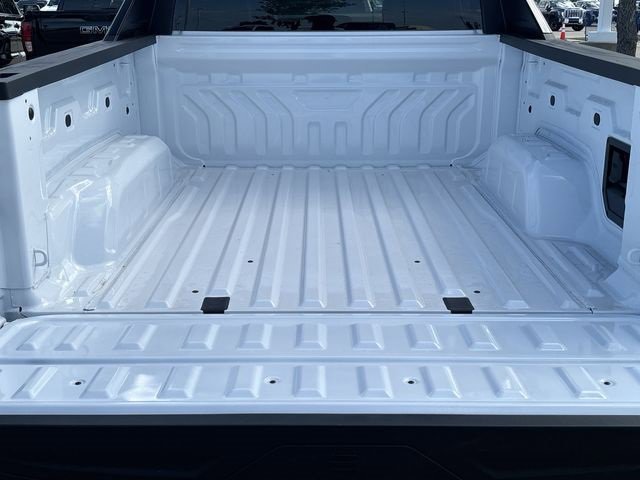 New 2026 Chevrolet Silverado EV LT image 24