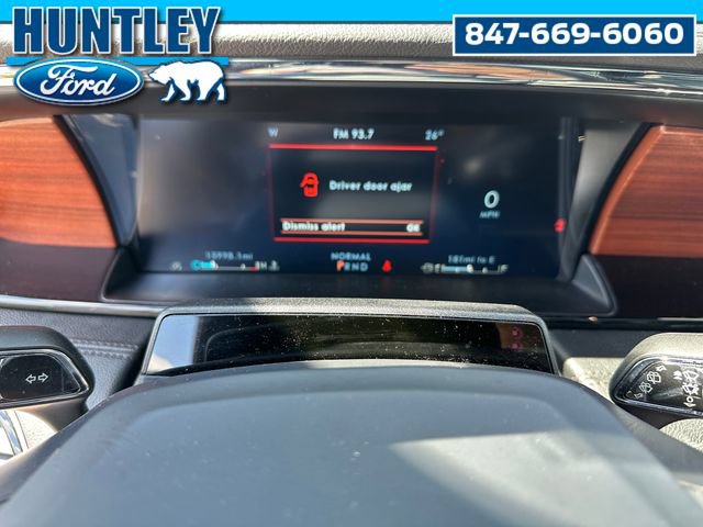 Used 2022 Lincoln Navigator Reserve w/ Equipment Group 201A AWD/4WD image 38